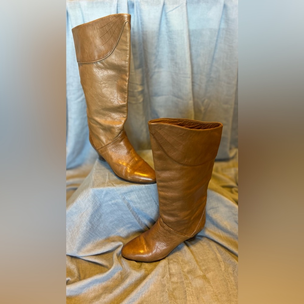 Vero Cuoio Brown Leather Heeled Boots